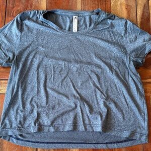 Adidas Women's Heather Slate Workout Cropped Tee